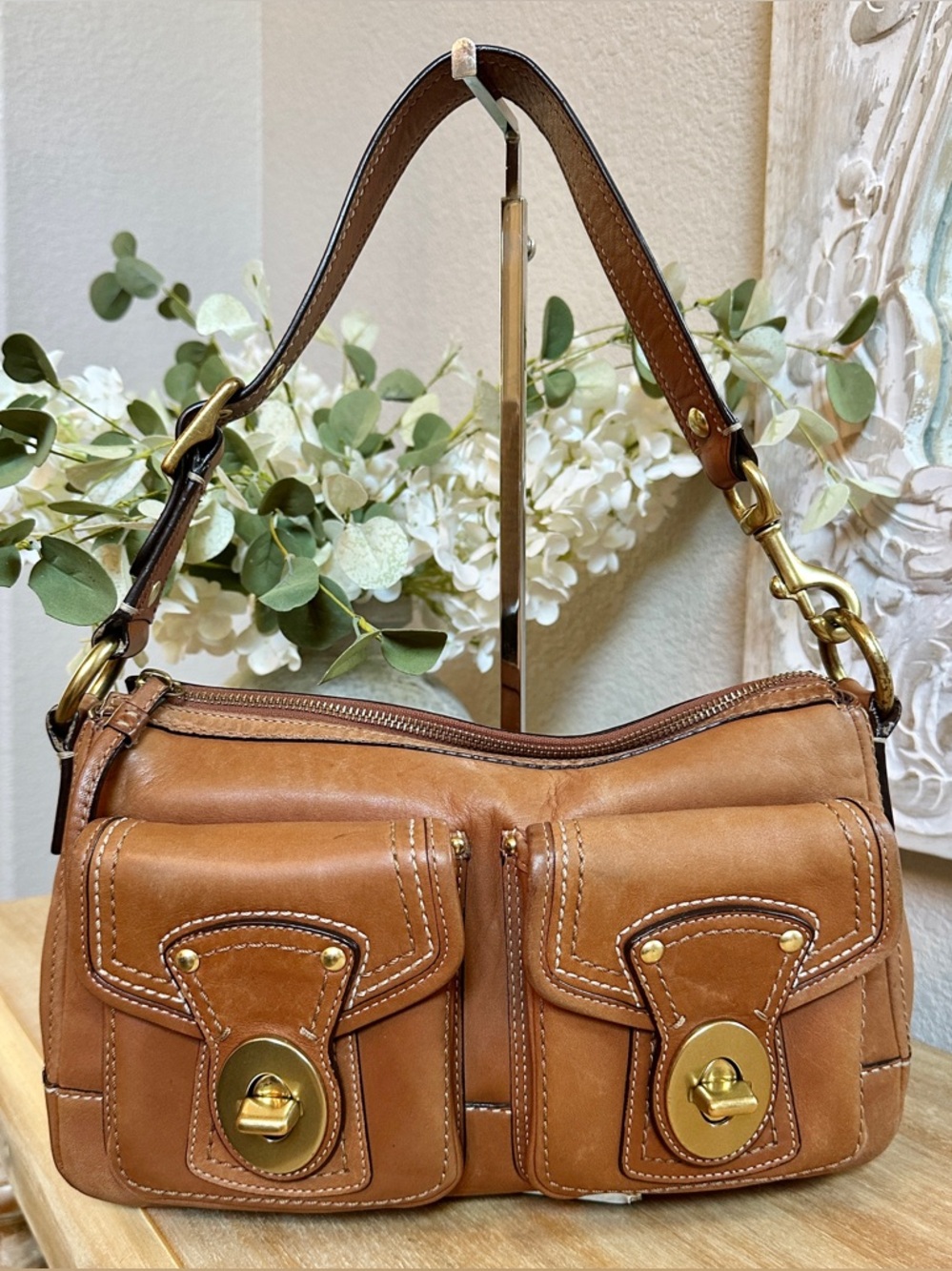 Vintage Coach Mandy Bag • British Tan Leather • Turnlock Pockets • Y2K Bag